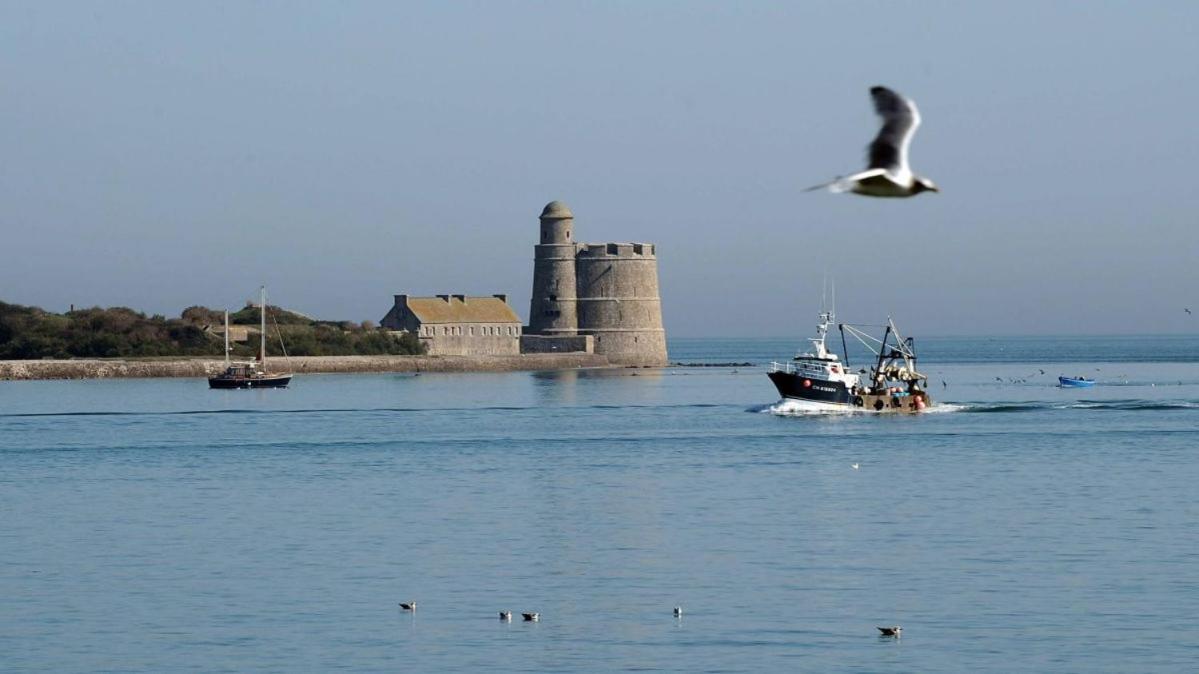 Holiday Normandy Se Ressourcer A Deux Pas De La Mer Fermanville Zewnętrze zdjęcie